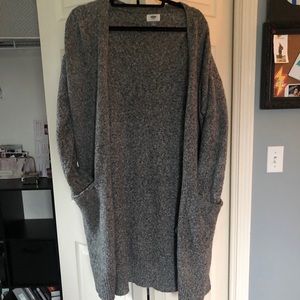 Old Navy Over Sized Cardigan Size Medium—gray